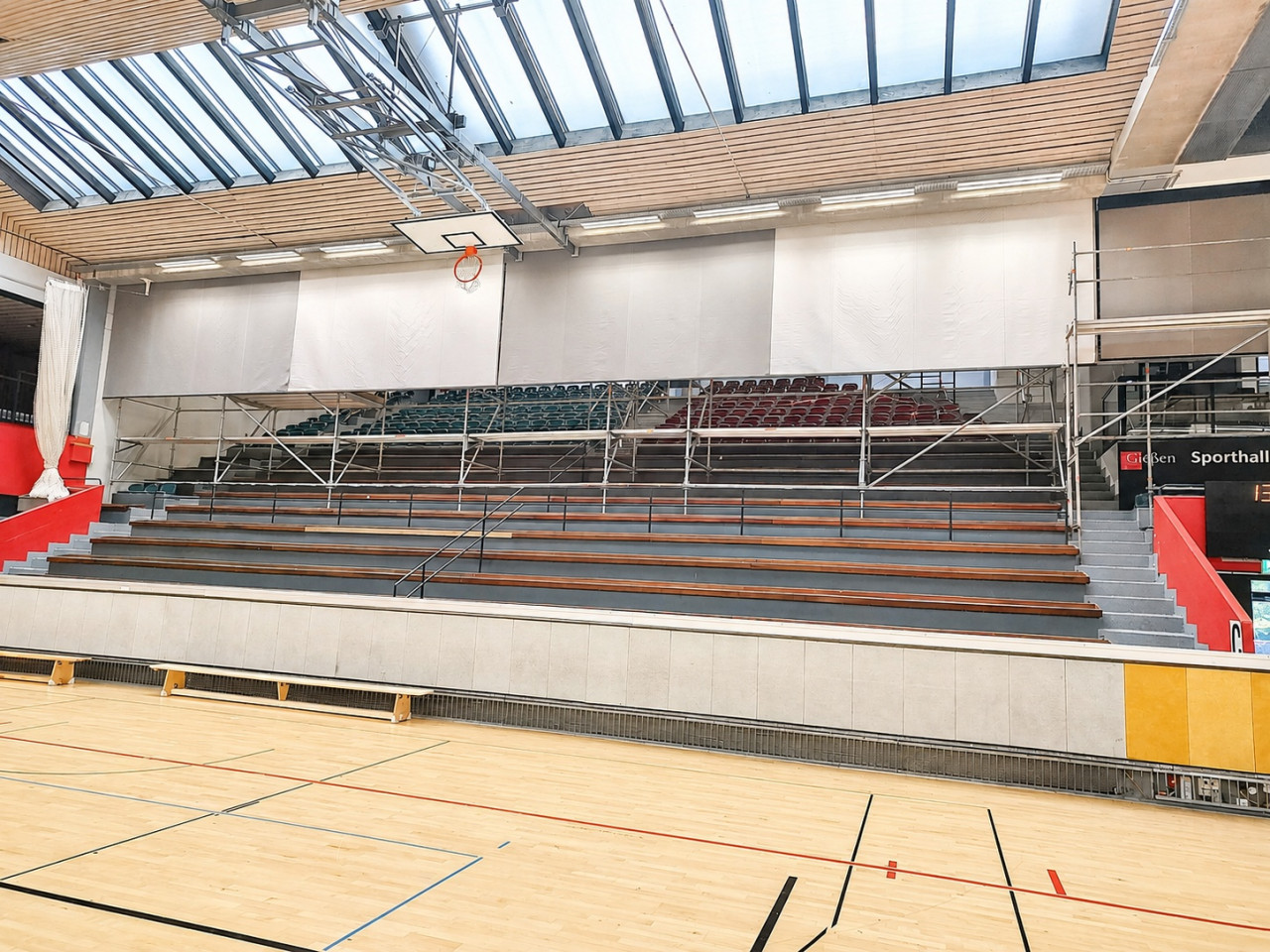 XXL-Rauchschutz für Mehrfachturnhalle in Gießen
